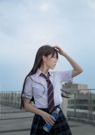 女律师的堕落01经典片在线_BD完整版观看